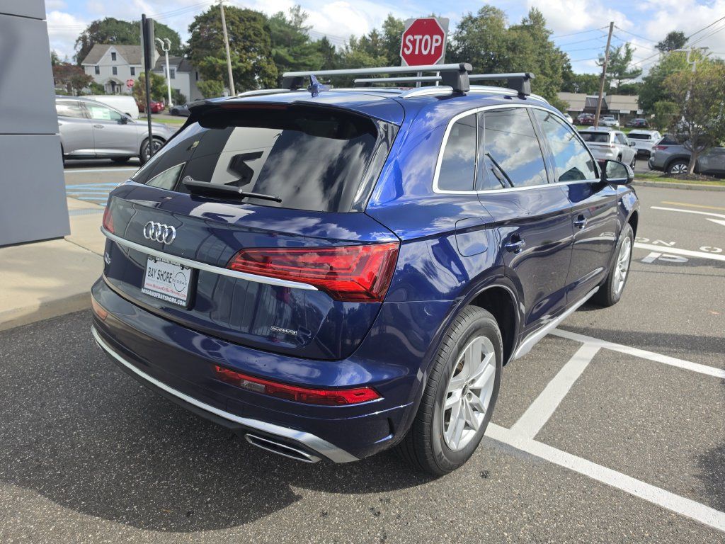 Used 2023 Audi Q5 2.0T Premium w/ Convenience Package AWD/4WD image 6