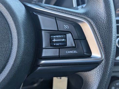 Used 2019 Subaru Impreza 2.0i AWD/4WD image 17