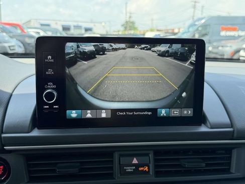 Used 2023 Honda Pilot Touring image 31