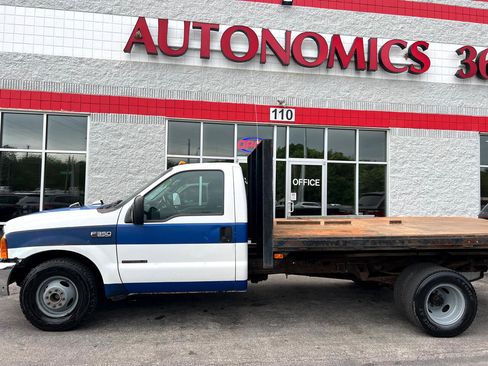 Used 2000 Ford F350 Lariat image 16