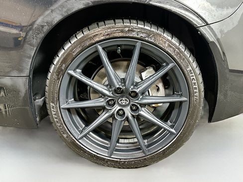 Used 2023 Toyota GR86 Premium image 29