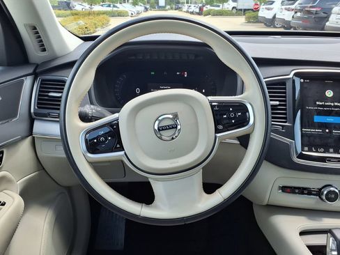 Certified 2025 Volvo XC90 B5 Core AWD/4WD image 29