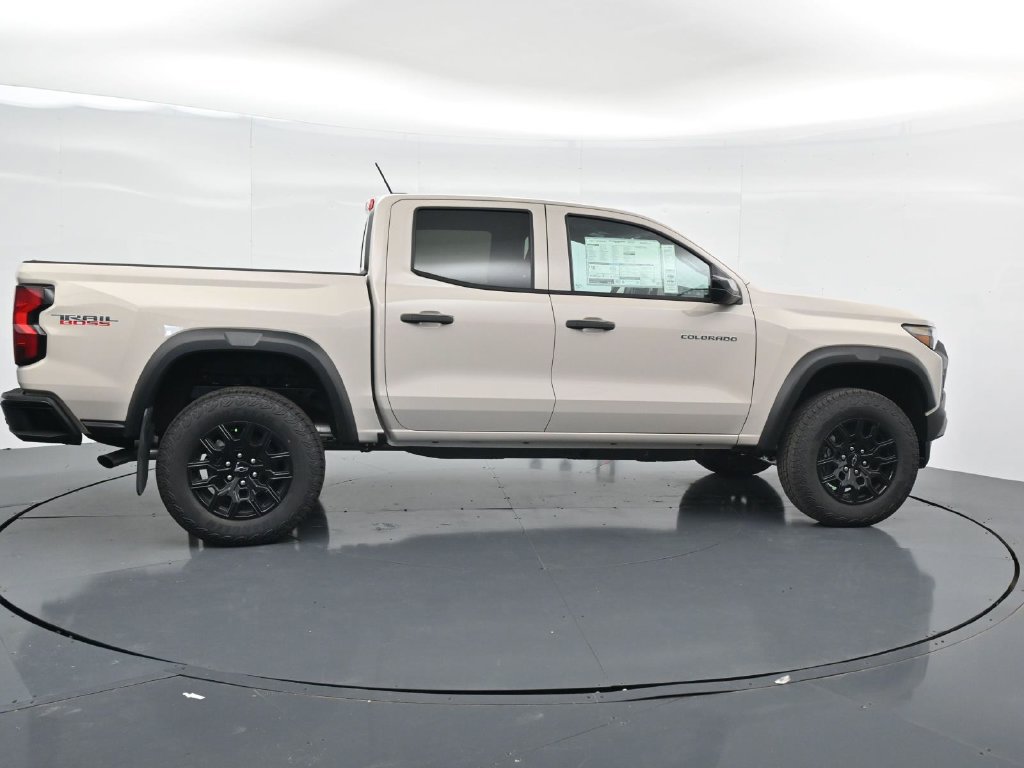 New 2026 Chevrolet Colorado Trail Boss AWD/4WD image 8