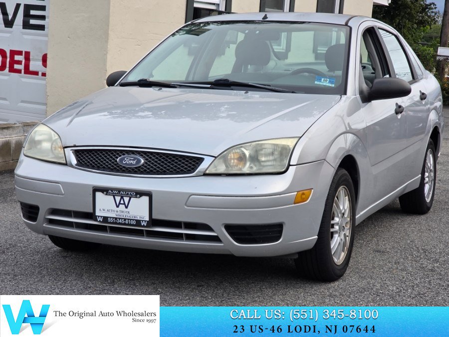 Used 2005 Ford Focus S FWD image 3