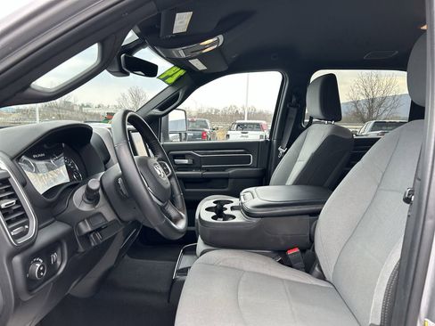 Used 2024 RAM 2500 Big Horn w/ Bed Utility Group image 22