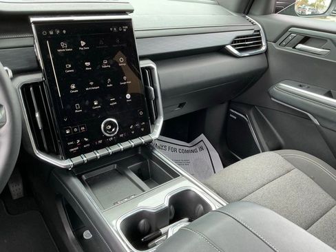 Certified 2025 GMC Acadia Elevation image 43