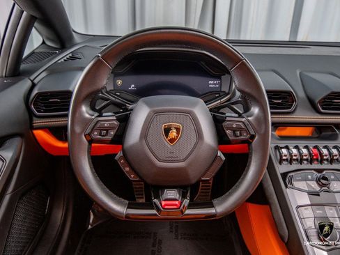 Used 2017 Lamborghini Huracan LP 610-4 image 49