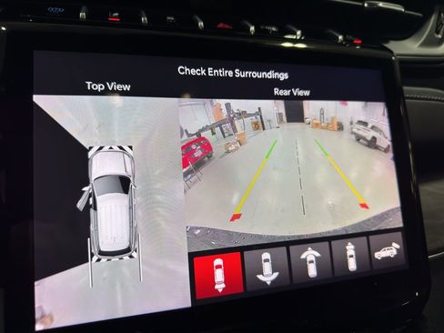 New 2024 Jeep Grand Cherokee Limited 4xe w/ Luxury Tech Group II image 33