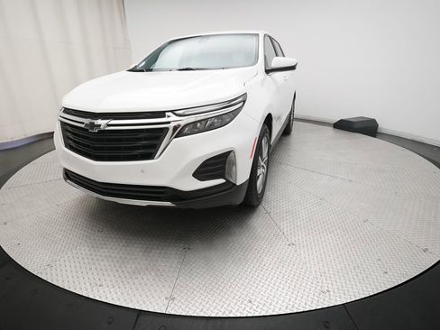 Certified 2023 Chevrolet Equinox LT image 12