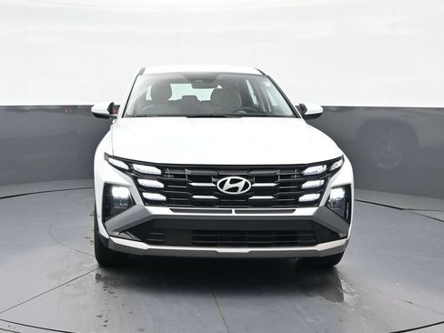Used 2026 Hyundai Tucson SE FWD image 3