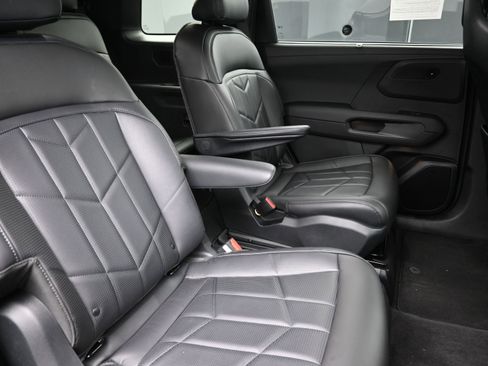 Used 2027 Kia Telluride SX X-Line image 25