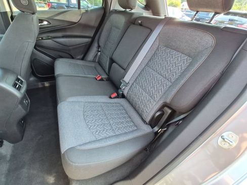 Used 2024 Chevrolet Equinox LT FWD image 29