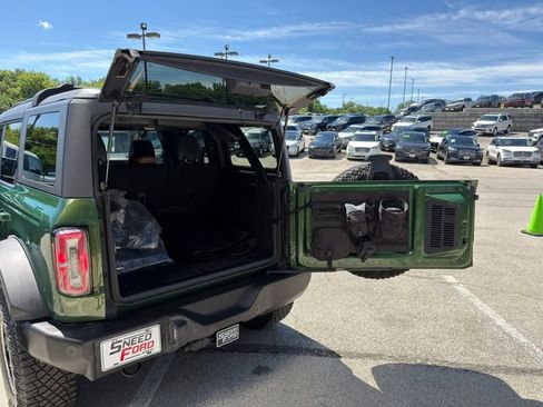 Used 2023 Ford Bronco Outer Banks w/ Sasquatch Package AWD/4WD image 46