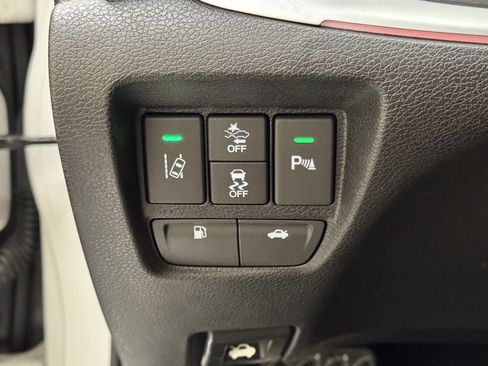 Used 2019 Acura TLX w/ Technology & A-SPEC Pkg image 17