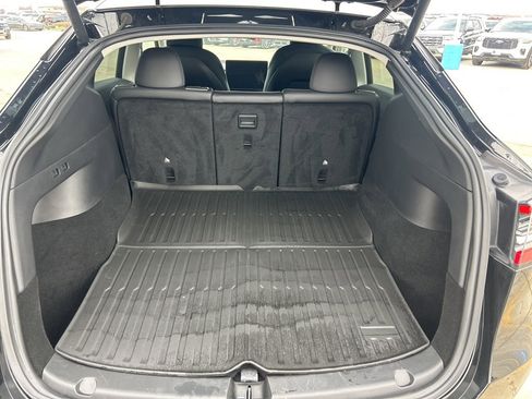 Used 2021 Tesla Model Y Long Range image 14