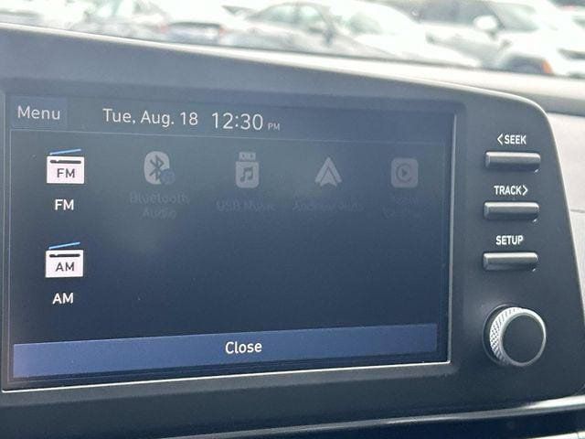 New 2026 Hyundai Elantra Hybrid FWD image 11