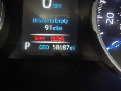 Used 2019 Toyota RAV4 LE image 39