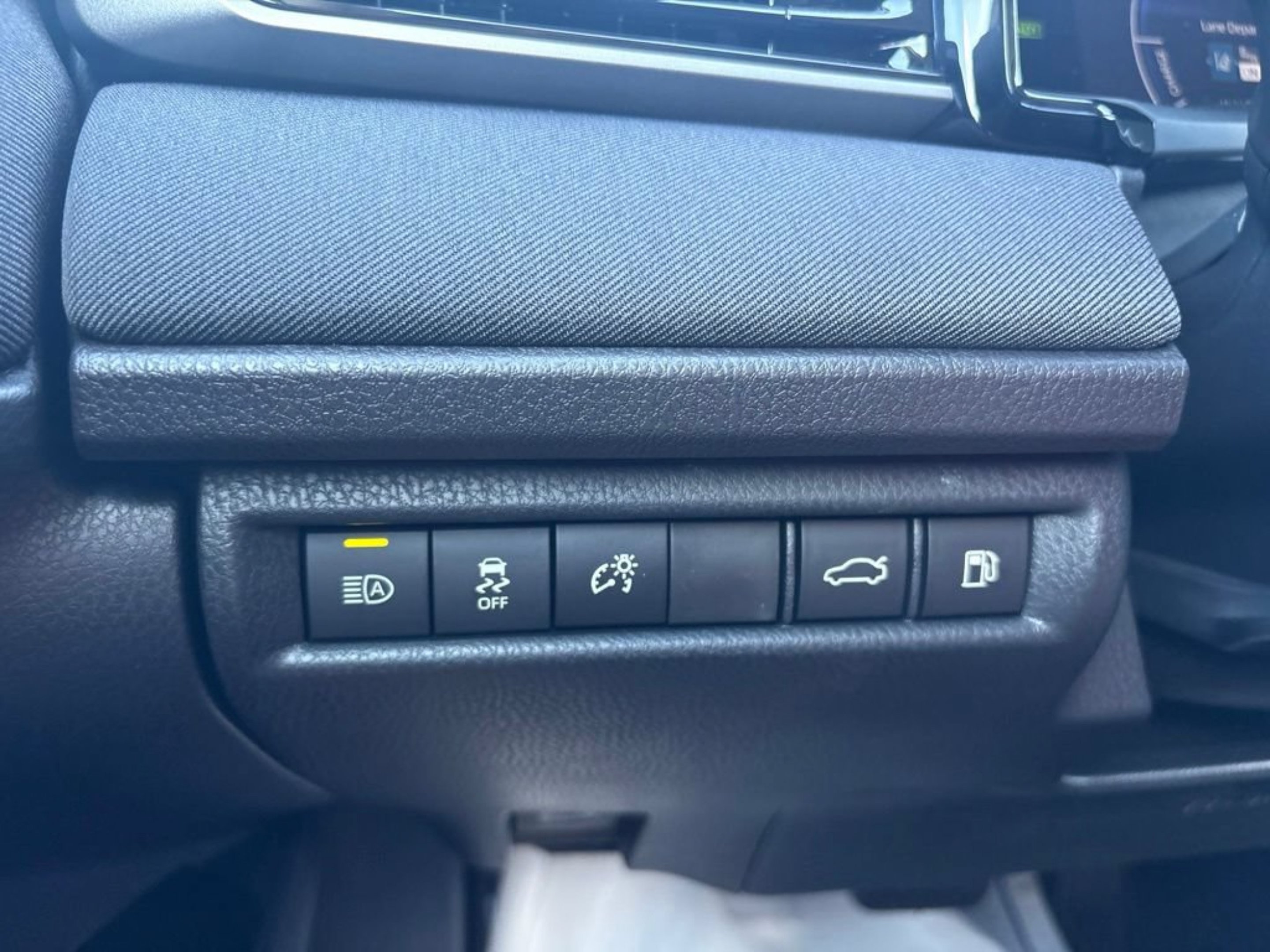 New 2026 Toyota Camry LE w/ Convenience Package FWD image 13
