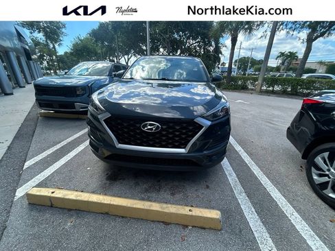 Used 2021 Hyundai Tucson SE w/ Cargo Package FWD image 1