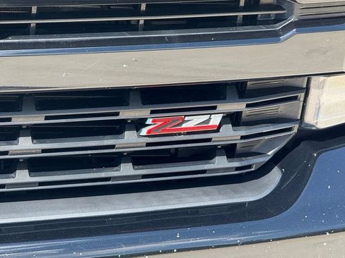 Used 2021 Chevrolet Silverado 1500 LT Trail Boss w/ Convenience Package II AWD/4WD image 46