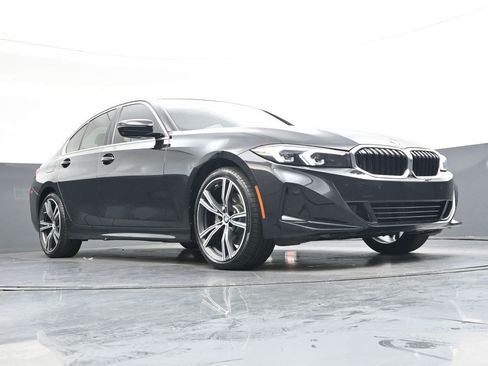 Used 2024 BMW 330i Sedan w/ Convenience Package RWD image 26