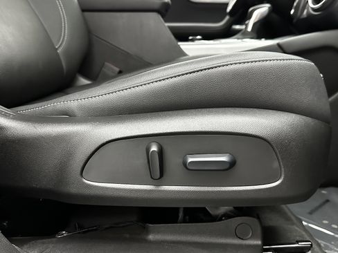 Used 2024 Chevrolet Blazer LT w/ Sound & Technology Package image 35