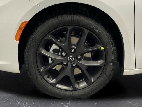 New 2026 Chrysler Pacifica Select w/ S Appearance Package FWD image 37