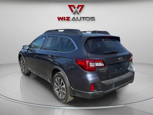 Used 2017 Subaru Outback 2.5i Limited image 7