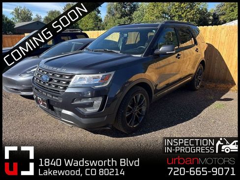 Used 2017 Ford Explorer XLT w/ Equipment Group 202A AWD/4WD image 1