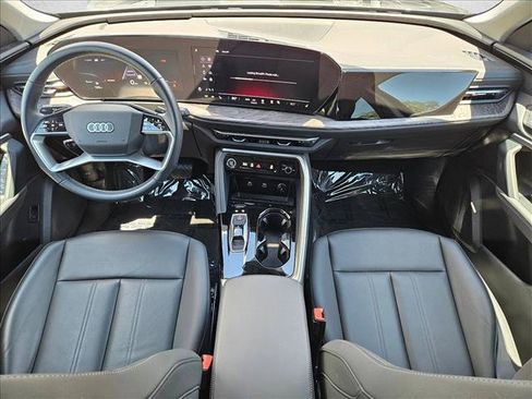 Certified 2025 Audi Q5 Premium w/ Convenience Package AWD/4WD image 23