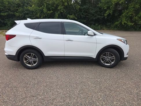 Used 2017 Hyundai Santa Fe Sport AWD/4WD image 16