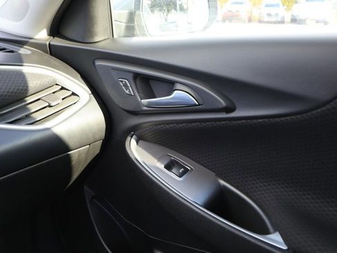 Used 2024 Chevrolet Malibu LT image 25