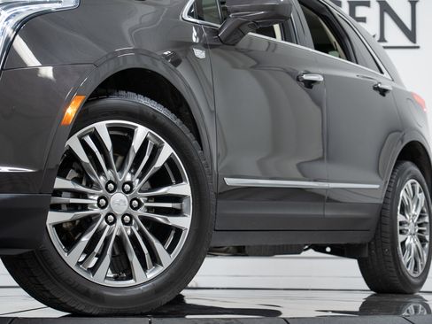 Used 2018 Cadillac XT5 Premium Luxury image 27