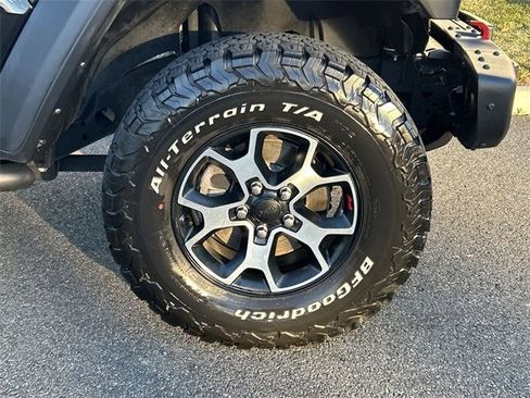 Certified 2022 Jeep Wrangler Rubicon w/ Steel Bumper Group image 13