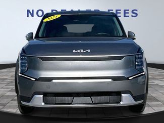 Used 2024 Kia EV9 Light Long Range video 2