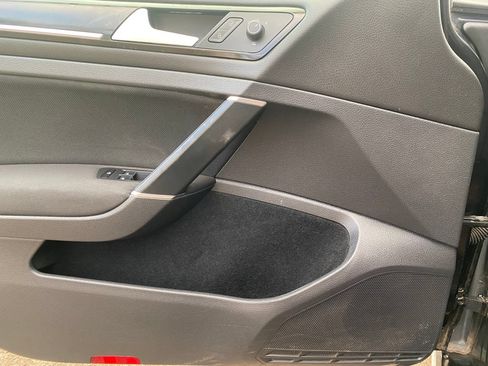 Used 2017 Volkswagen GTI S FWD image 13