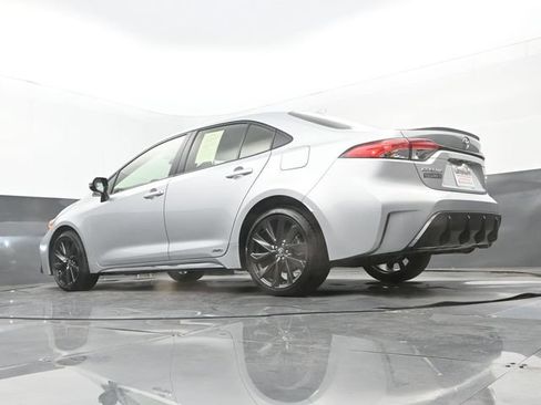 Used 2026 Toyota Corolla SE w/ SE Premium Package AWD/4WD image 23