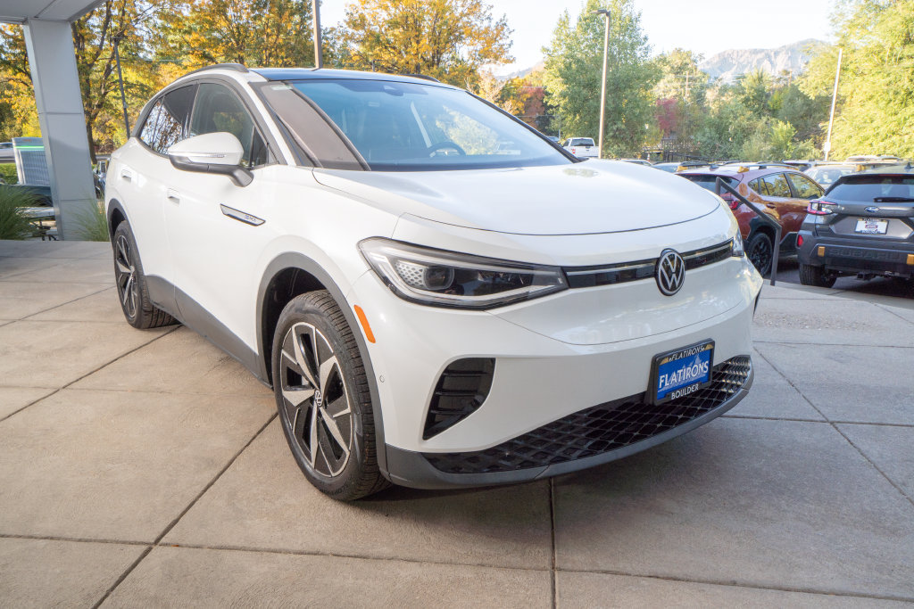 Used 2023 Volkswagen ID.4 Pro S AWD/4WD image 2
