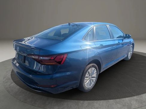 Used 2019 Volkswagen Jetta S w/ Driver Assistance Package image 7