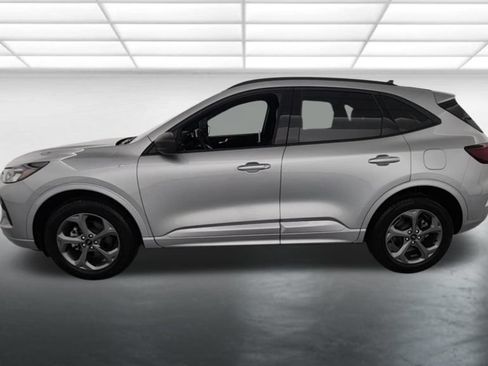 Used 2024 Ford Escape ST-Line w/ Tech Pack #1 AWD/4WD image 4