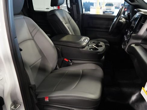 New 2026 RAM 3500 Tradesman AWD/4WD image 29