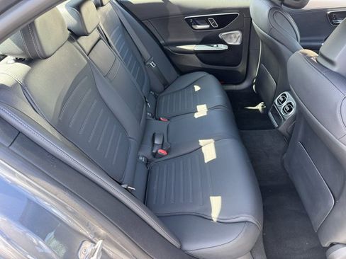 Used 2024 Mercedes-Benz C 300 Sedan image 8