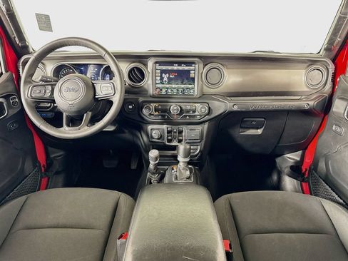 Used 2023 Jeep Wrangler Unlimited AWD/4WD image 26