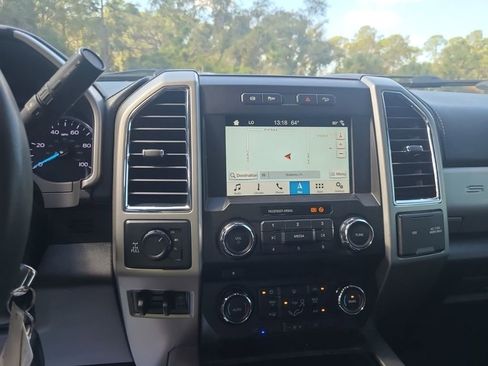 Used 2018 Ford F250 Lariat w/ Chrome Package image 16