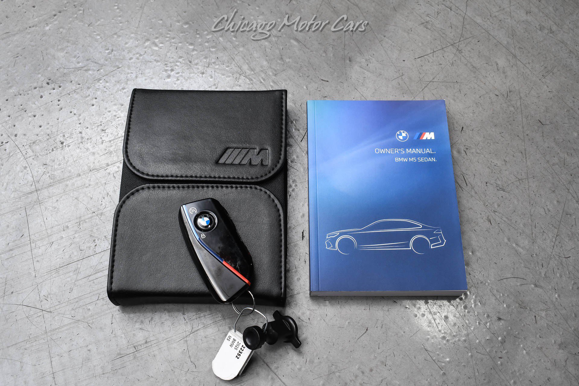 Used 2025 BMW M5 w/ Carbon Package AWD/4WD image 60
