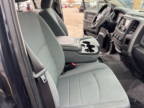 Used 2017 RAM 1500 Express image 22