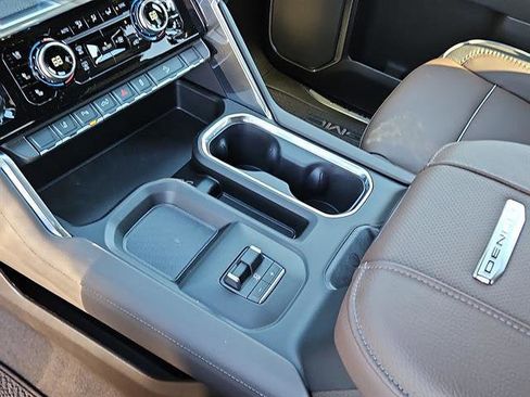 New 2026 GMC Sierra 2500 Denali image 21
