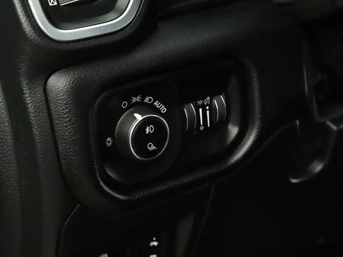 Used 2022 RAM 1500 Laramie image 10