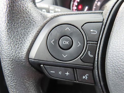 Used 2025 Toyota RAV4 LE AWD/4WD image 23