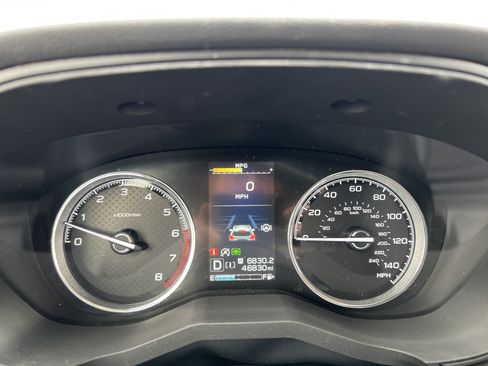 Used 2022 Subaru Forester Touring image 3